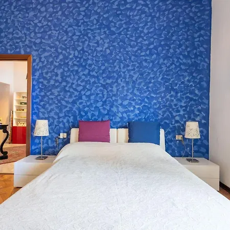 Segrino, Elegant In The Heart Of The Isola District Apartment Mailand